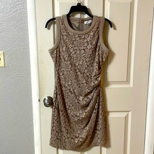 Calvin Klein tan lace overlay fully lined dress size 10 petite